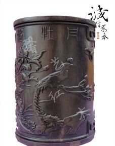 紅木筆筒 文房雅器與商務禮品的完美融合——黑梓木雕刻牡丹工藝品探析